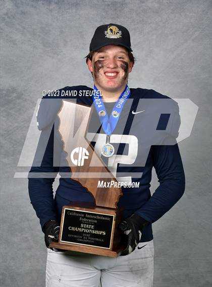 Thumbnail 1 in Central Valley Christian (CIF State D2A Awards) photogallery.