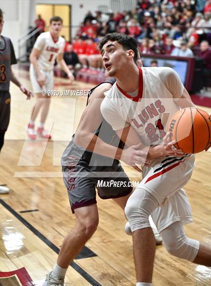 Thumbnail 1 in Howe vs Warner (OSSAA Area II Regional Semifinal) photogallery.