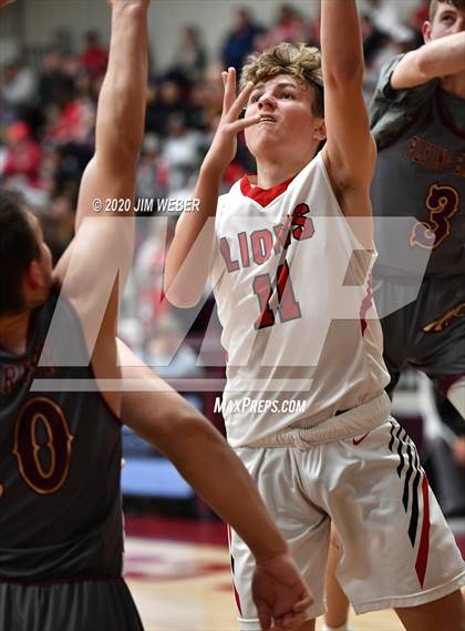 Thumbnail 3 in Howe vs Warner (OSSAA Area II Regional Semifinal) photogallery.