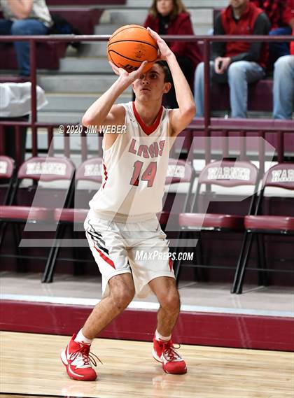 Thumbnail 2 in Howe vs Warner (OSSAA Area II Regional Semifinal) photogallery.