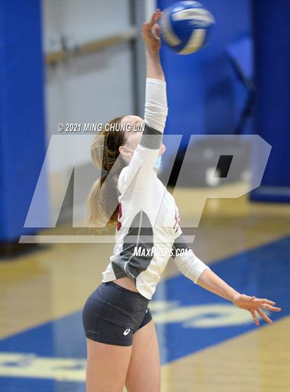 Thumbnail 2 in JSerra Catholic @ Santa Margarita photogallery.