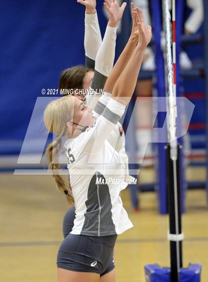 Thumbnail 3 in JSerra Catholic @ Santa Margarita photogallery.