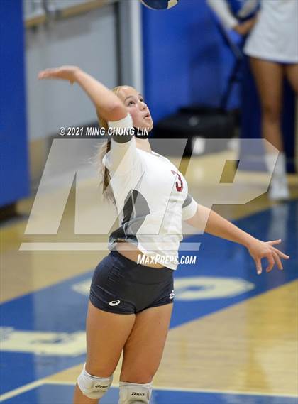 Thumbnail 3 in JSerra Catholic @ Santa Margarita photogallery.