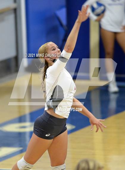 Thumbnail 1 in JSerra Catholic @ Santa Margarita photogallery.