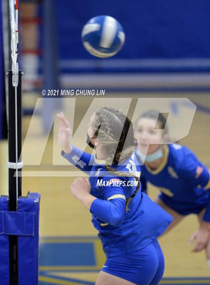 Thumbnail 3 in JSerra Catholic @ Santa Margarita photogallery.