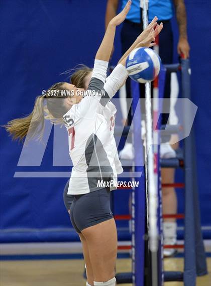 Thumbnail 2 in JSerra Catholic @ Santa Margarita photogallery.