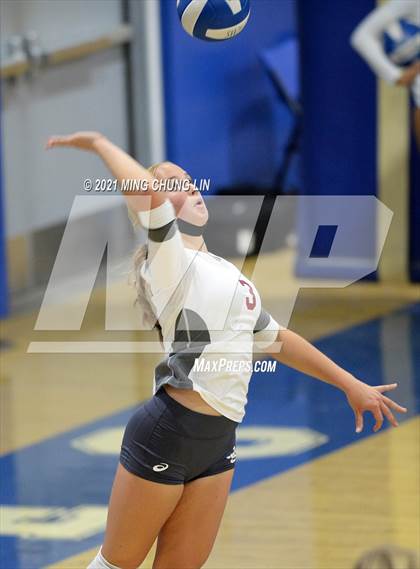 Thumbnail 3 in JSerra Catholic @ Santa Margarita photogallery.