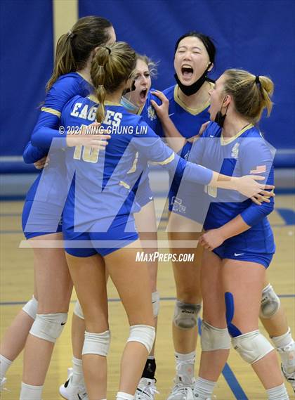 Thumbnail 2 in JSerra Catholic @ Santa Margarita photogallery.