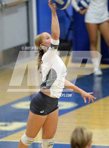 Thumbnail 1 in JSerra Catholic @ Santa Margarita photogallery.