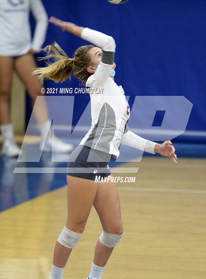 Thumbnail 3 in JSerra Catholic @ Santa Margarita photogallery.