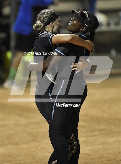 Thumbnail 3 in Norco vs. Great Oak (CIF-SS D1 Final) photogallery.