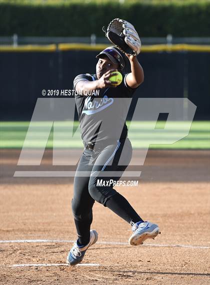 Thumbnail 2 in Norco vs. Great Oak (CIF-SS D1 Final) photogallery.