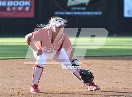 Thumbnail 1 in Norco vs. Great Oak (CIF-SS D1 Final) photogallery.