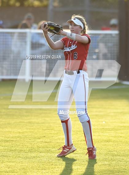 Thumbnail 2 in Norco vs. Great Oak (CIF-SS D1 Final) photogallery.