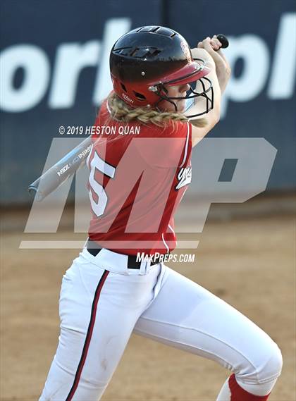 Thumbnail 2 in Norco vs. Great Oak (CIF-SS D1 Final) photogallery.
