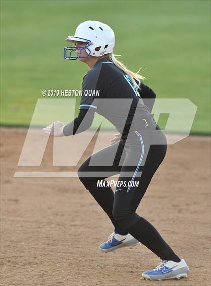 Thumbnail 3 in Norco vs. Great Oak (CIF-SS D1 Final) photogallery.