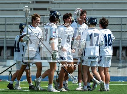Thumbnail 2 in Eagle Valley vs Evergreen (CHSAA 4A Semifinal) photogallery.