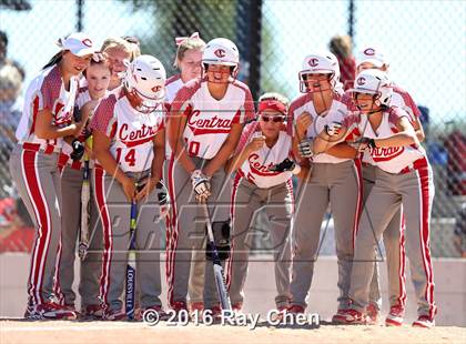 Thumbnail 3 in Mountain Vista vs. Grand Junction Central (Dave Sanders Tournament) photogallery.