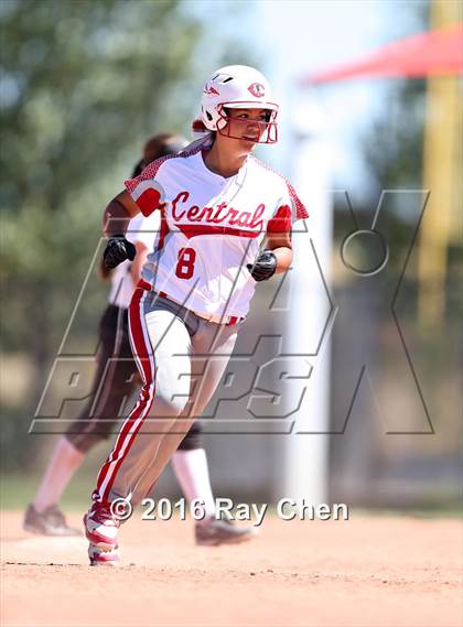 Thumbnail 3 in Mountain Vista vs. Grand Junction Central (Dave Sanders Tournament) photogallery.