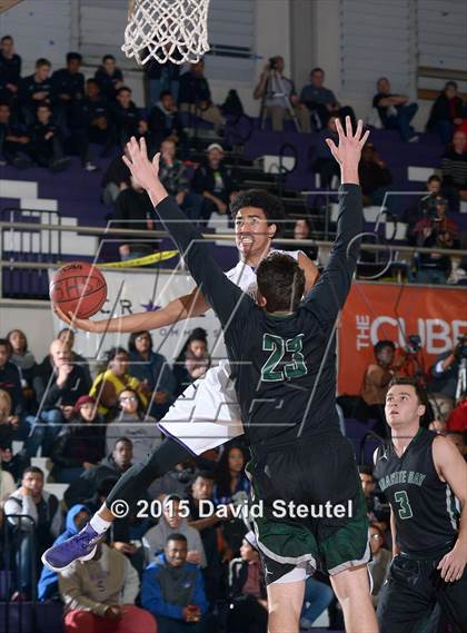 Thumbnail 2 in Granite Bay vs. Sacramento (St. Hope Elite Classic) photogallery.