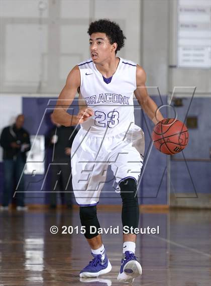 Thumbnail 1 in Granite Bay vs. Sacramento (St. Hope Elite Classic) photogallery.