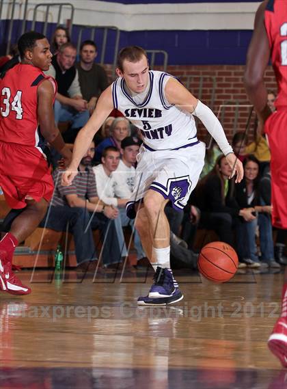 Thumbnail 2 in Oakland @ Sevier County (Winterfest Shootout) photogallery.