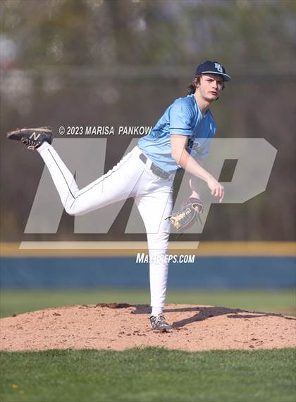 Thumbnail 2 in Bishop Grimes vs Marcellus photogallery.