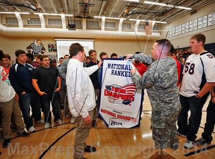 Thumbnail 2 in Valor Christian TOC Ceremony photogallery.