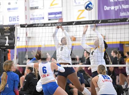 Thumbnail 3 in Prestonwood Christian vs. Los Alamitos (Durango Fall Classic) photogallery.