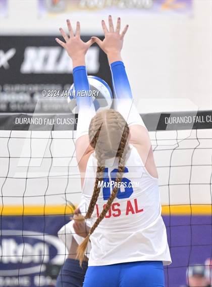 Thumbnail 3 in Prestonwood Christian vs. Los Alamitos (Durango Fall Classic) photogallery.