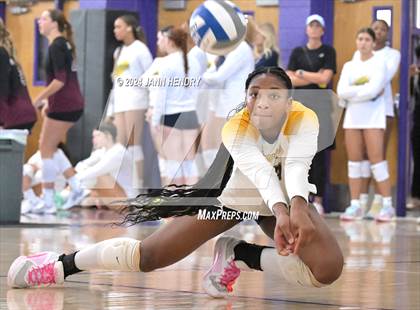Thumbnail 3 in Prestonwood Christian vs. Los Alamitos (Durango Fall Classic) photogallery.