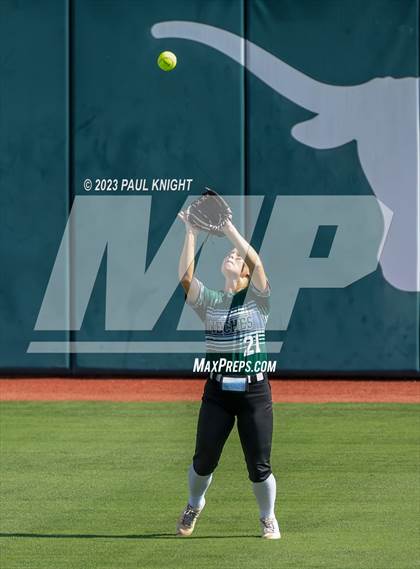 Thumbnail 1 in Neches vs. D'Hanis (UIL 1A Semifinal) photogallery.