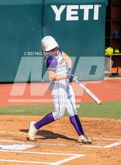 Thumbnail 3 in Neches vs. D'Hanis (UIL 1A Semifinal) photogallery.