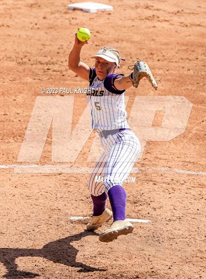 Thumbnail 2 in Neches vs. D'Hanis (UIL 1A Semifinal) photogallery.