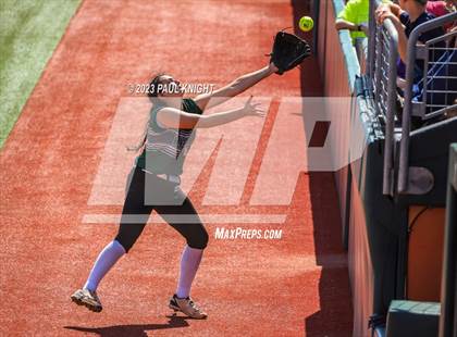 Thumbnail 3 in Neches vs. D'Hanis (UIL 1A Semifinal) photogallery.