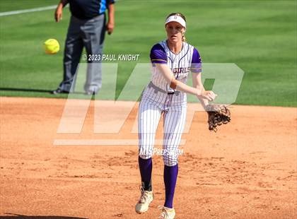 Thumbnail 1 in Neches vs. D'Hanis (UIL 1A Semifinal) photogallery.