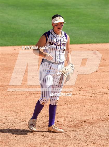 Thumbnail 1 in Neches vs. D'Hanis (UIL 1A Semifinal) photogallery.