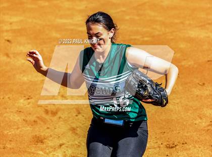 Thumbnail 1 in Neches vs. D'Hanis (UIL 1A Semifinal) photogallery.