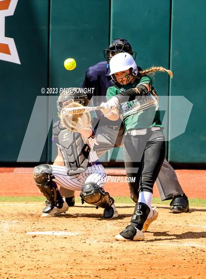 Thumbnail 3 in Neches vs. D'Hanis (UIL 1A Semifinal) photogallery.