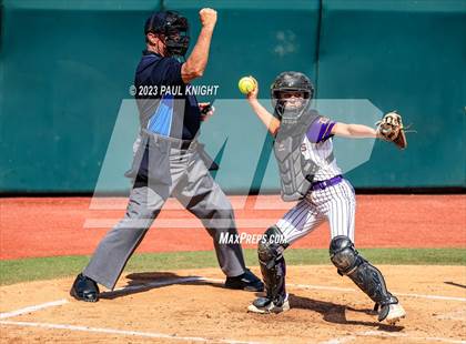 Thumbnail 2 in Neches vs. D'Hanis (UIL 1A Semifinal) photogallery.