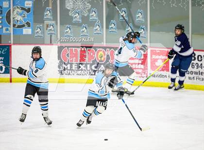 Thumbnail 2 in Eagle River @ Chugiak photogallery.