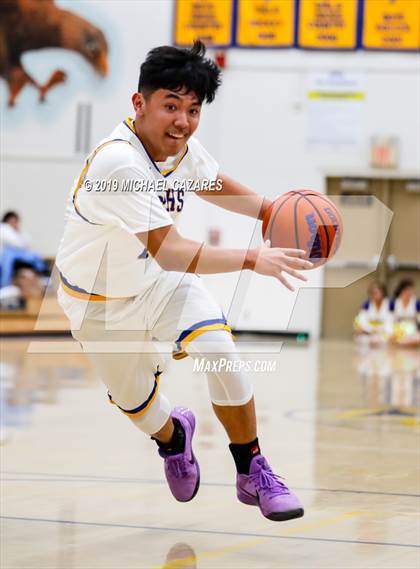 Thumbnail 2 in Fallbrook @ San Pasqual photogallery.