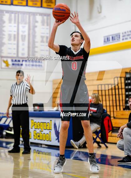 Thumbnail 2 in Fallbrook @ San Pasqual photogallery.