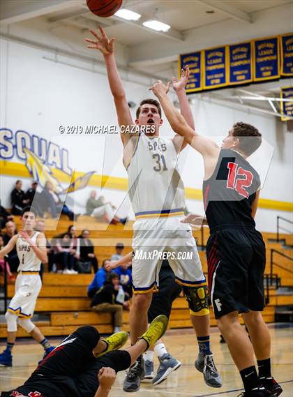 Thumbnail 1 in Fallbrook @ San Pasqual photogallery.