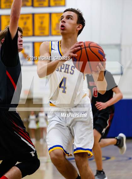 Thumbnail 3 in Fallbrook @ San Pasqual photogallery.