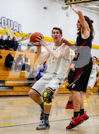 Thumbnail 1 in Fallbrook @ San Pasqual photogallery.