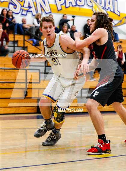 Thumbnail 3 in Fallbrook @ San Pasqual photogallery.