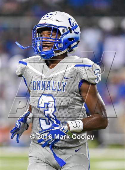Thumbnail 3 in Connally vs. Royse City photogallery.