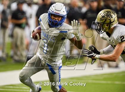 Thumbnail 2 in Connally vs. Royse City photogallery.
