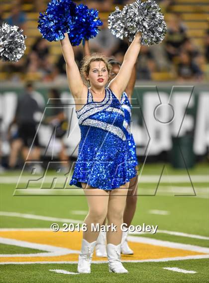 Thumbnail 1 in Connally vs. Royse City photogallery.